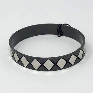 A Cut Above Bracelet Black & Silver 8"
